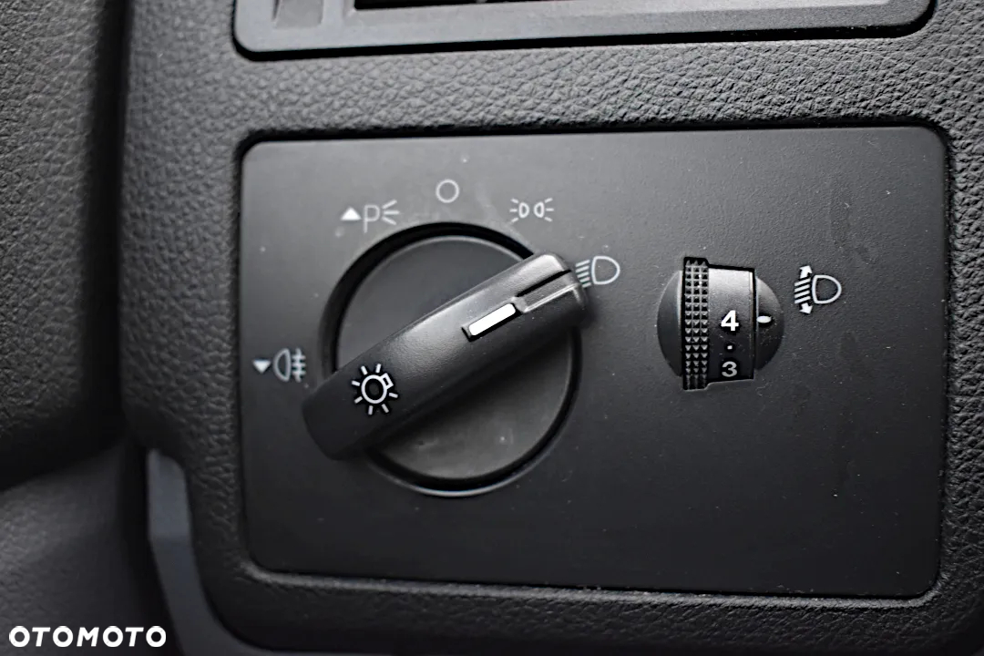 Ford C-MAX 1.6 Style - 21