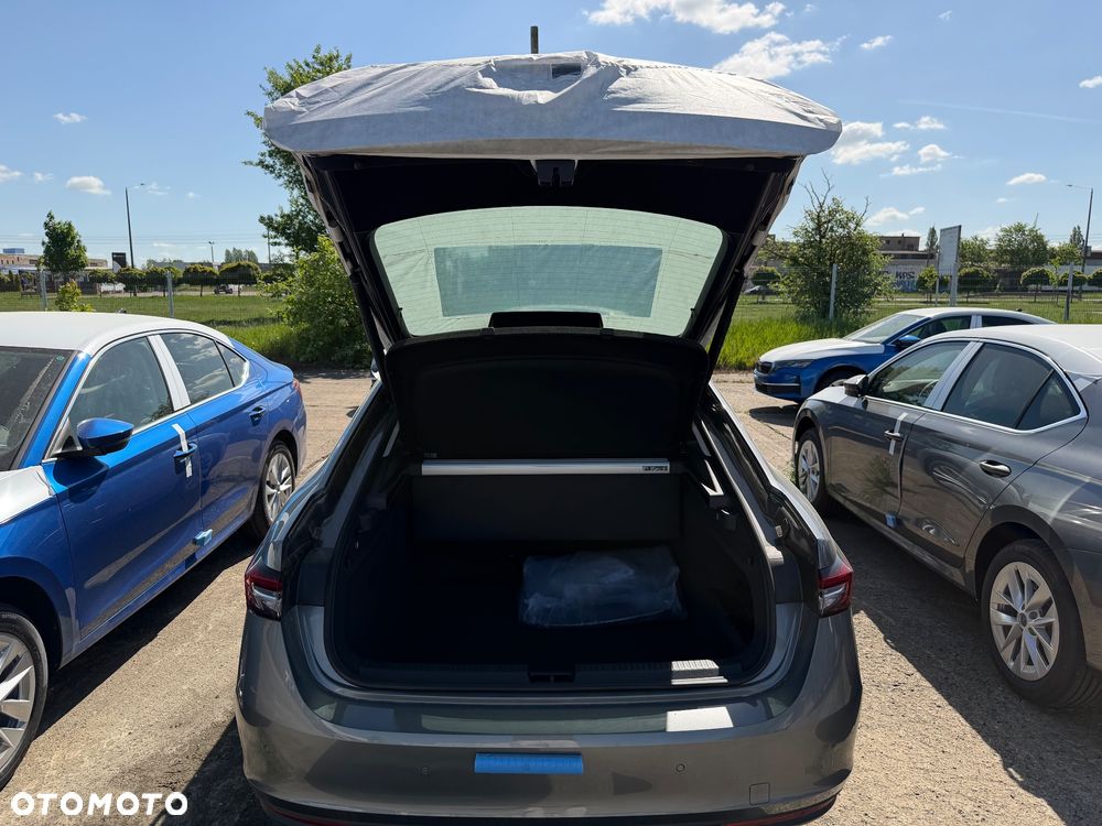 Skoda Superb 2.0 TSI Drive DSG - 12