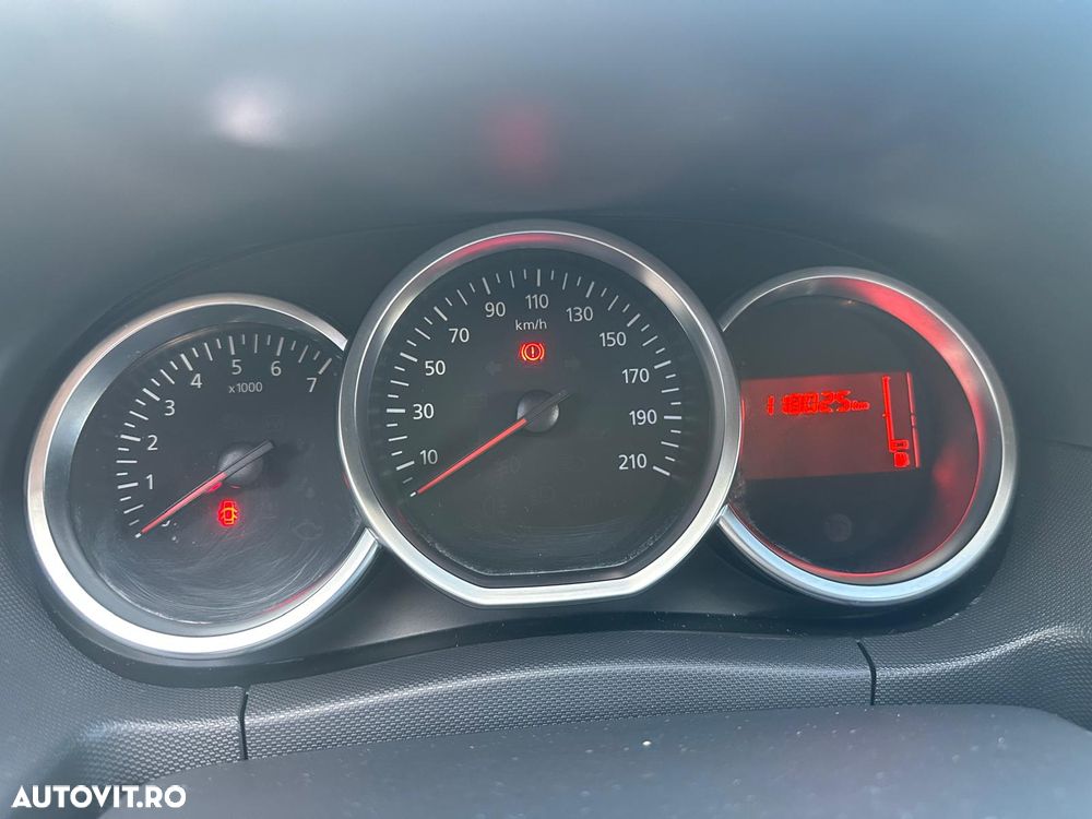 Dacia Duster 1.5 Blue dCi 4WD Prestige - 14