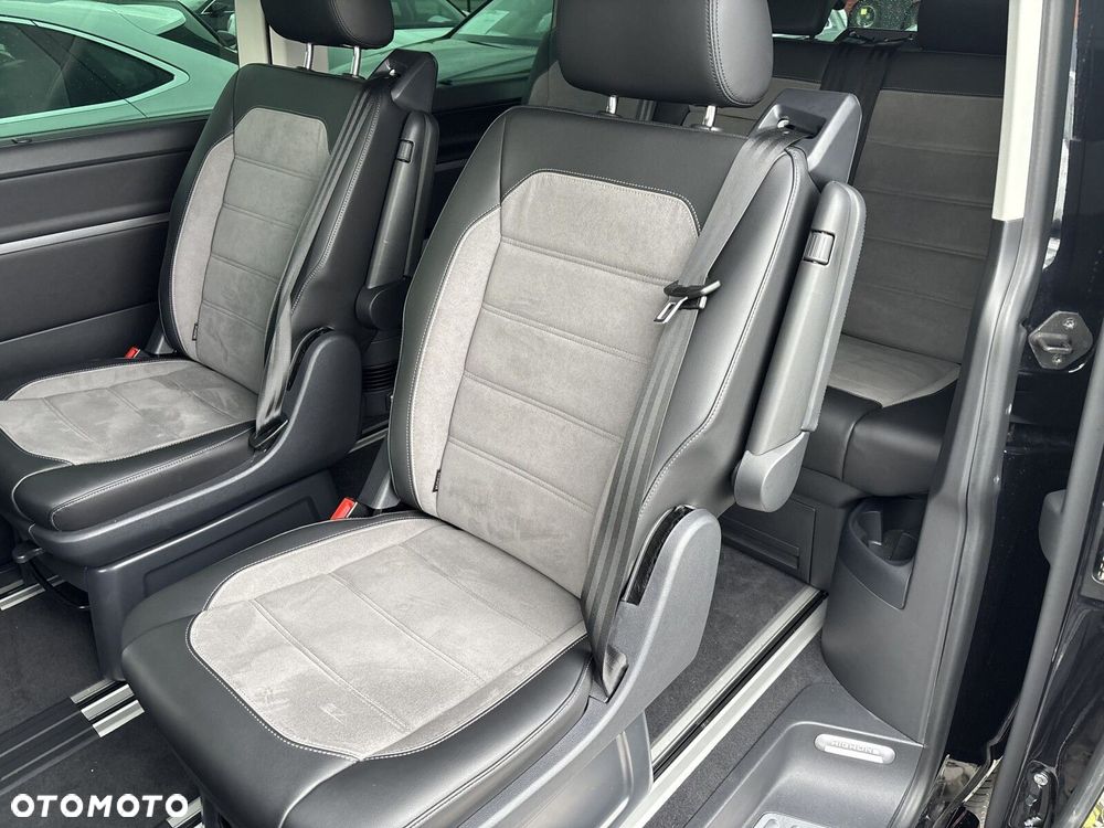 Volkswagen Multivan - 36