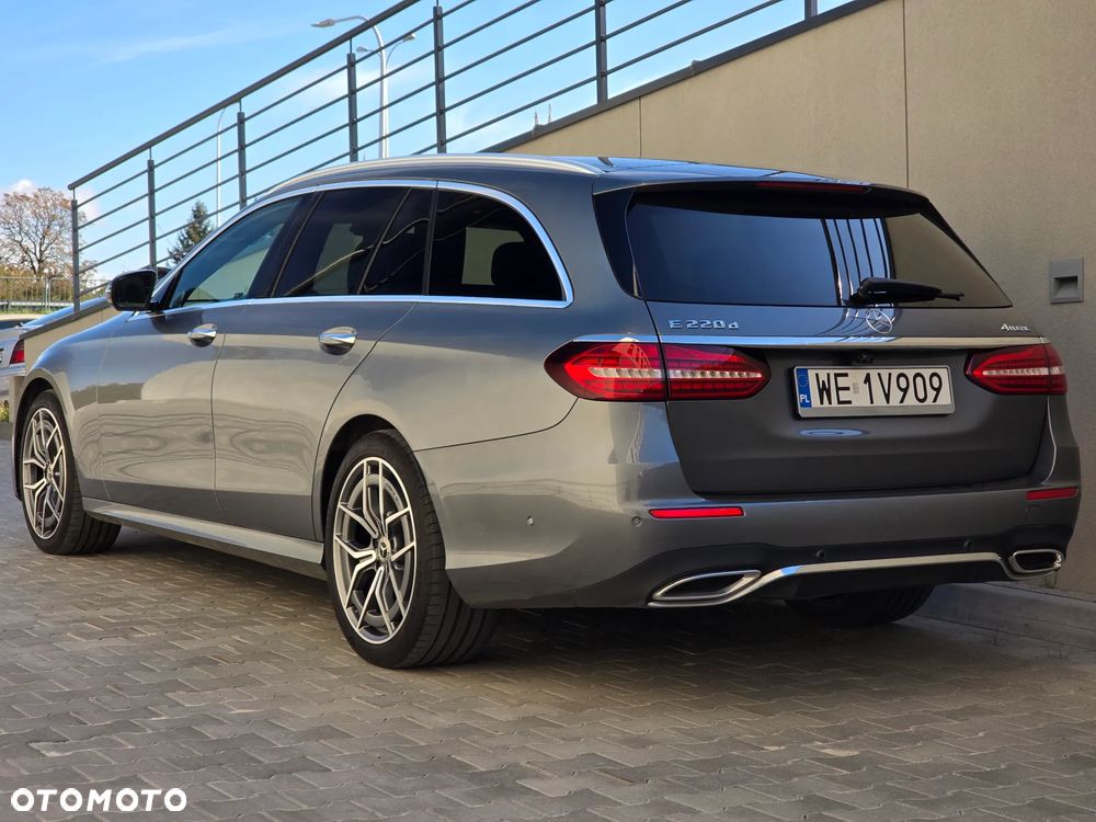 Mercedes-Benz E-Class 2020 photo 4