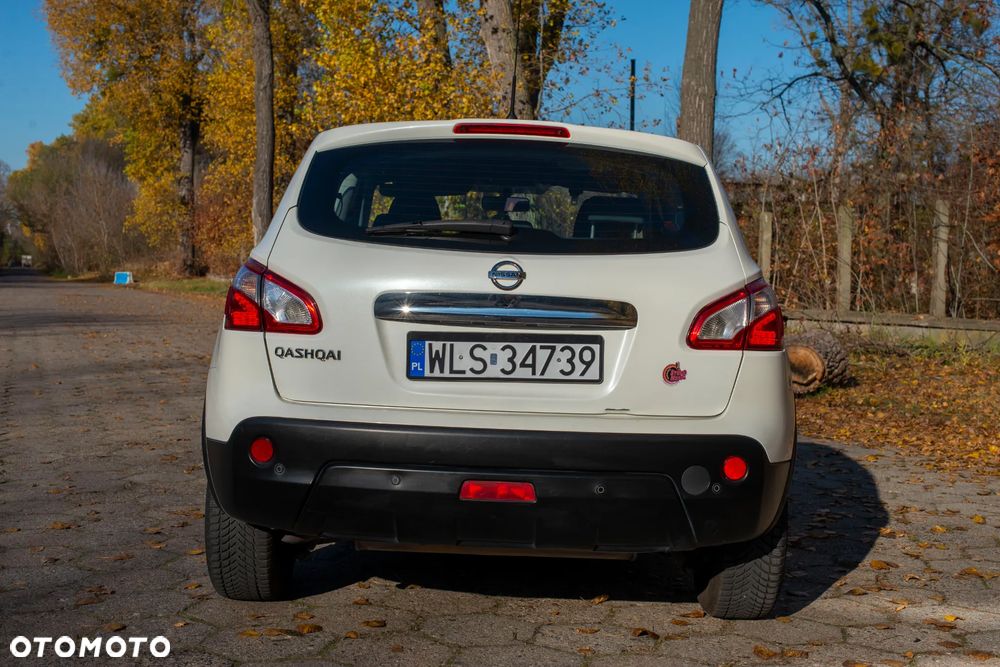 Nissan Qashqai - 12