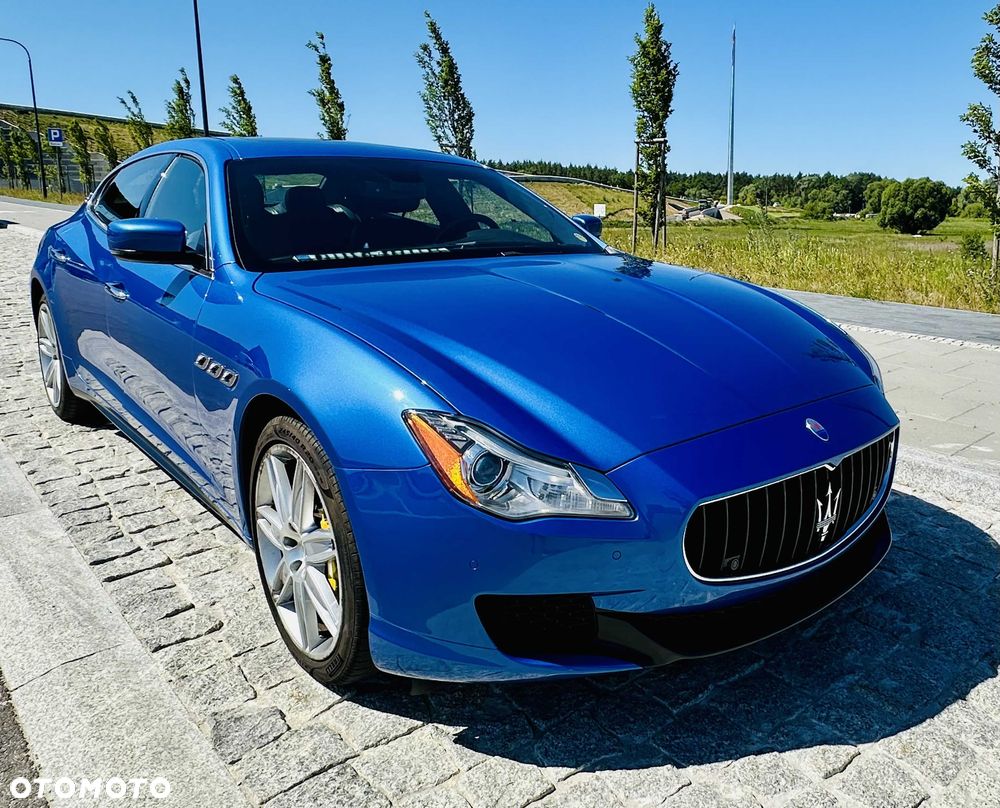 Maserati Quattroporte - 2