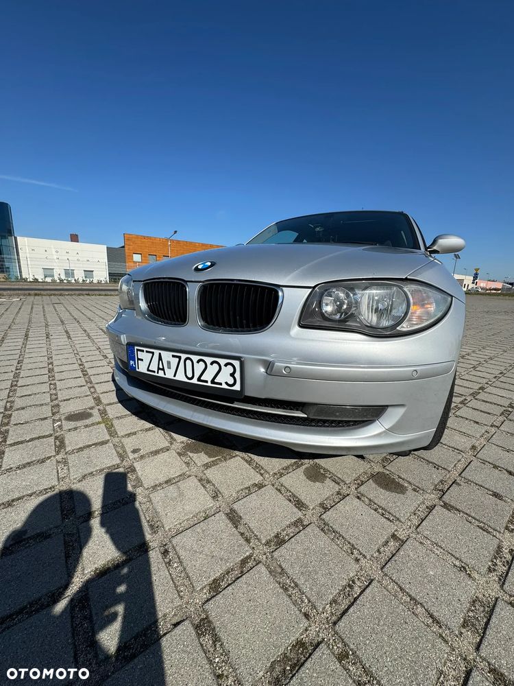 BMW Seria 1 118i - 11