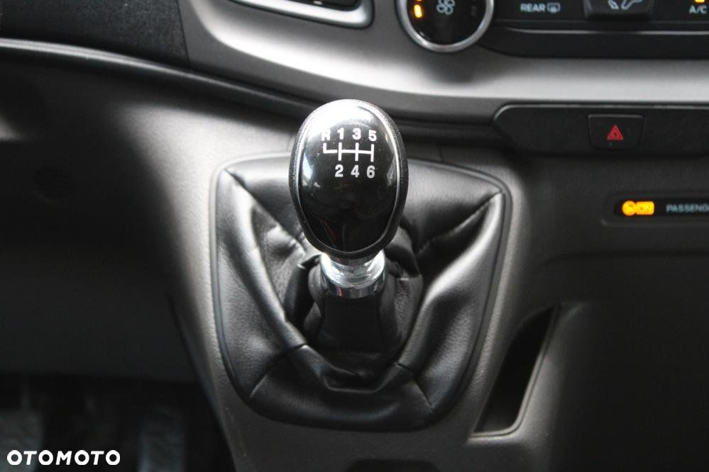 Ford Transit Custom - 19