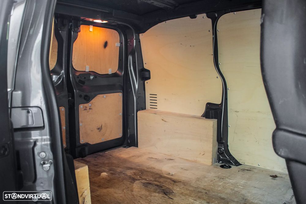 Peugeot Expert Urban - 27