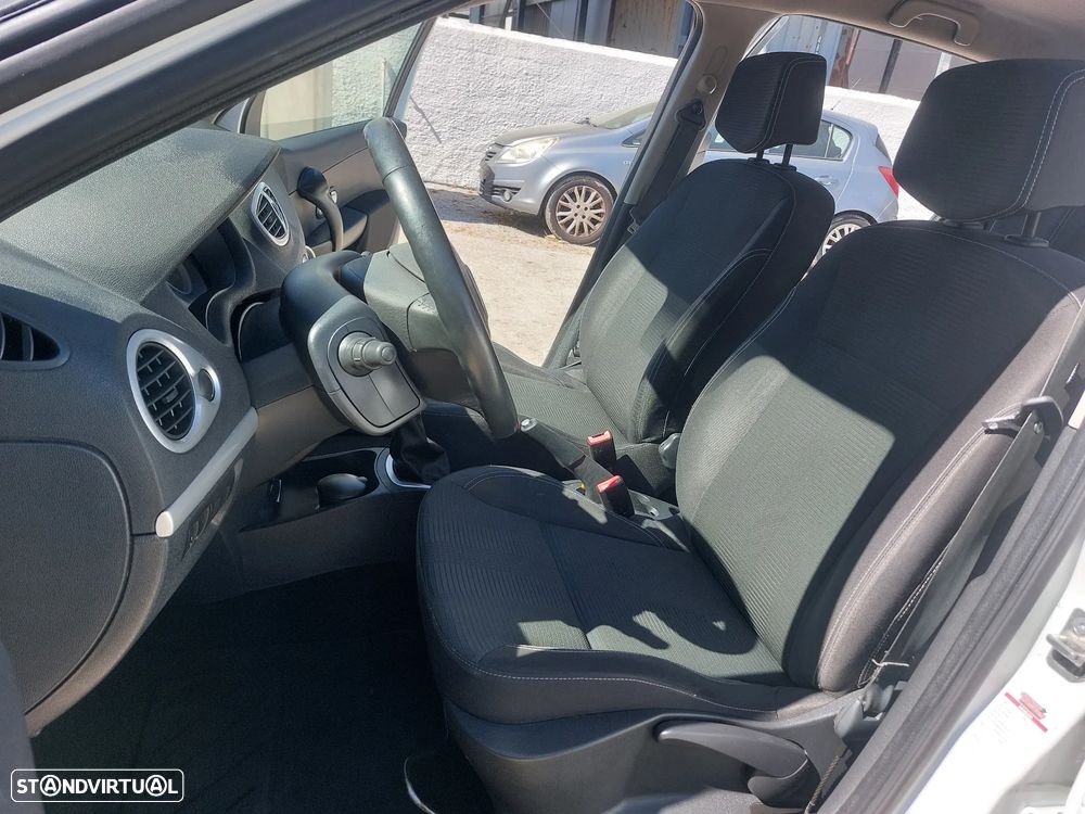 Renault Clio 1.5 dCi Confort - 10