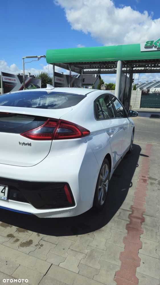 Hyundai IONIQ - 6