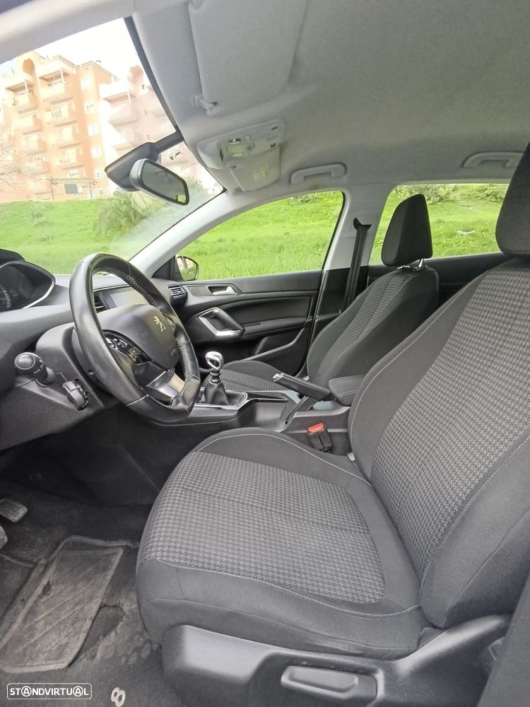 Peugeot 308 1.5 BlueHDi Active - 23
