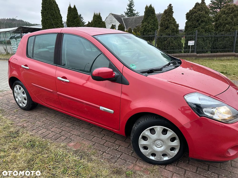 Renault Clio 1.2 TCE Authentique - 12