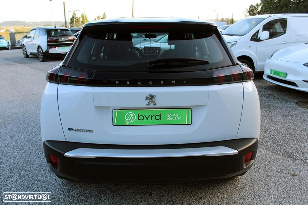 Peugeot e-2008 50 kWh Active Pack - 9