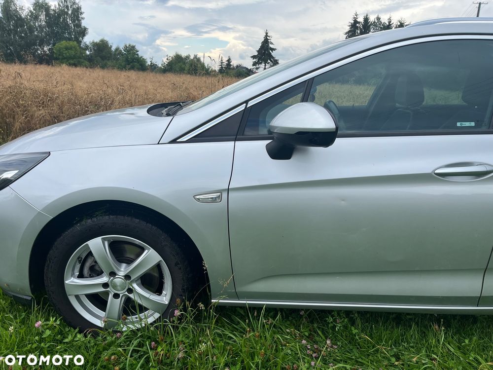 Opel Astra 1.6 CDTI Sport - 3