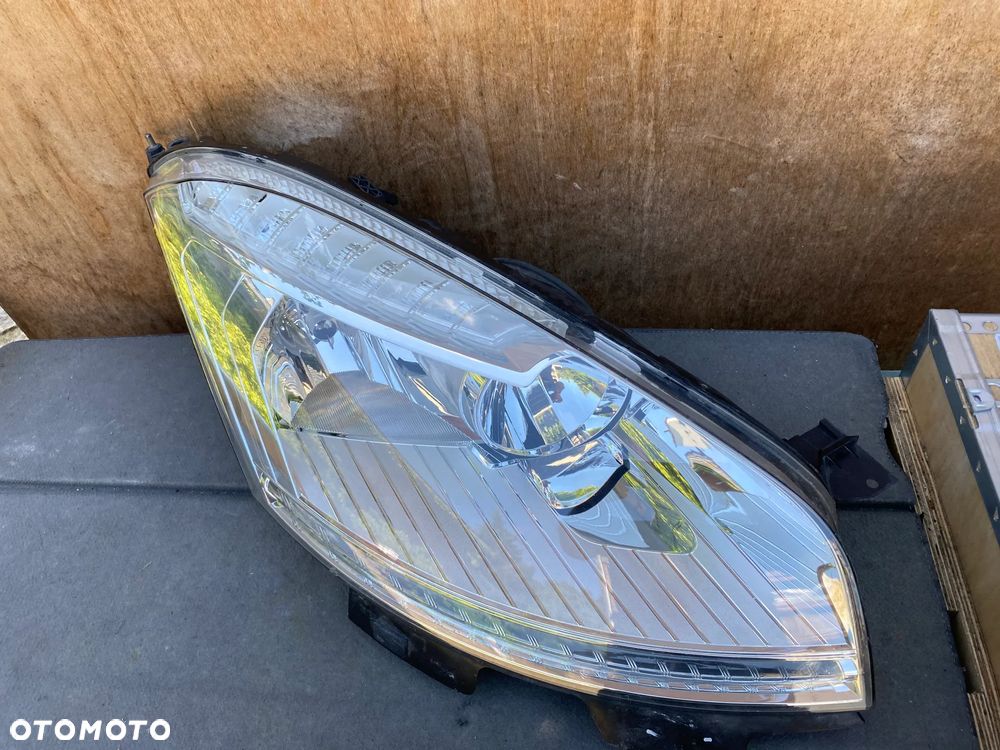 lampa citroen c4 picasso I lift prawa eu cała - 2