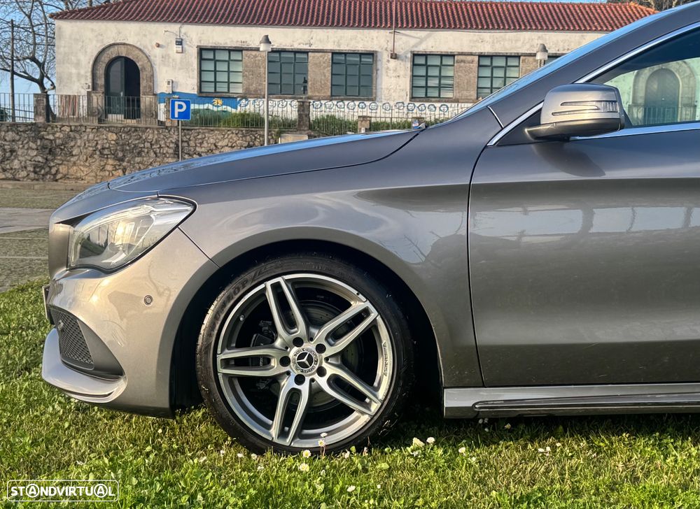 Mercedes-Benz CLA 180 d Shooting Brake AMG Line - 13