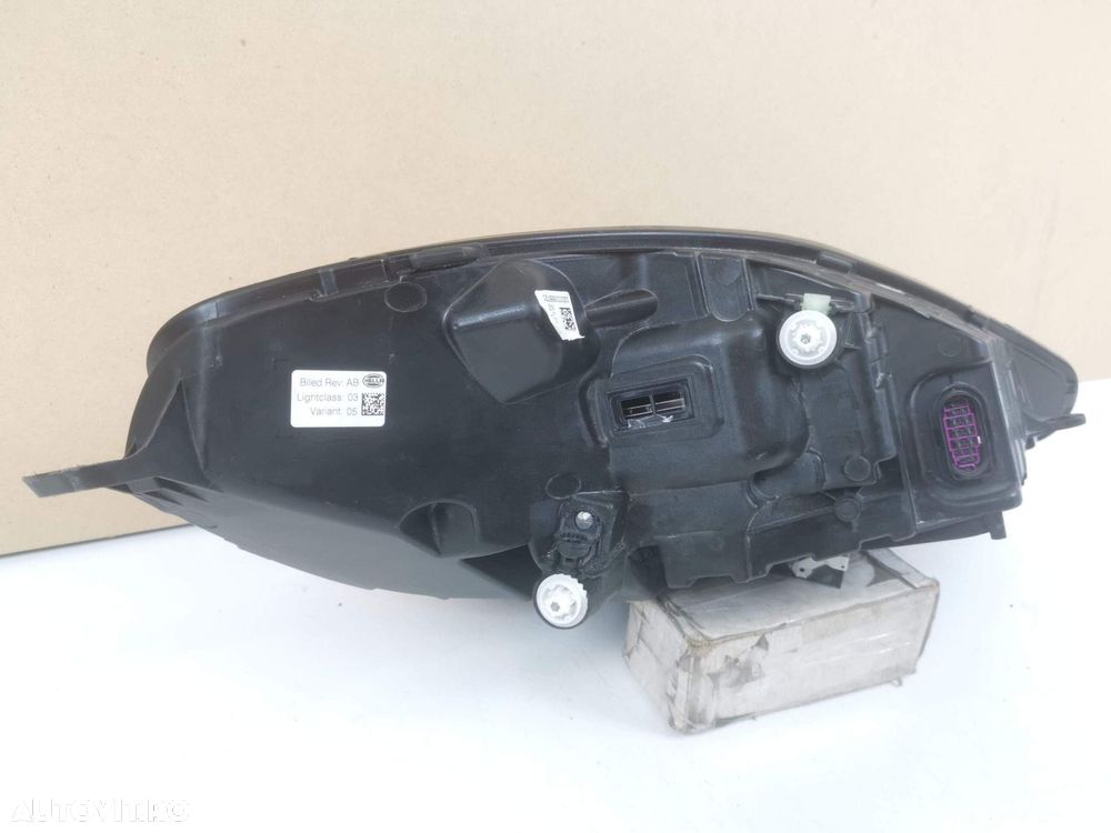 Far Stanga Full Led Aston Martin  DBX 1 2019 2020 2021 2022 2023 2024 - 6