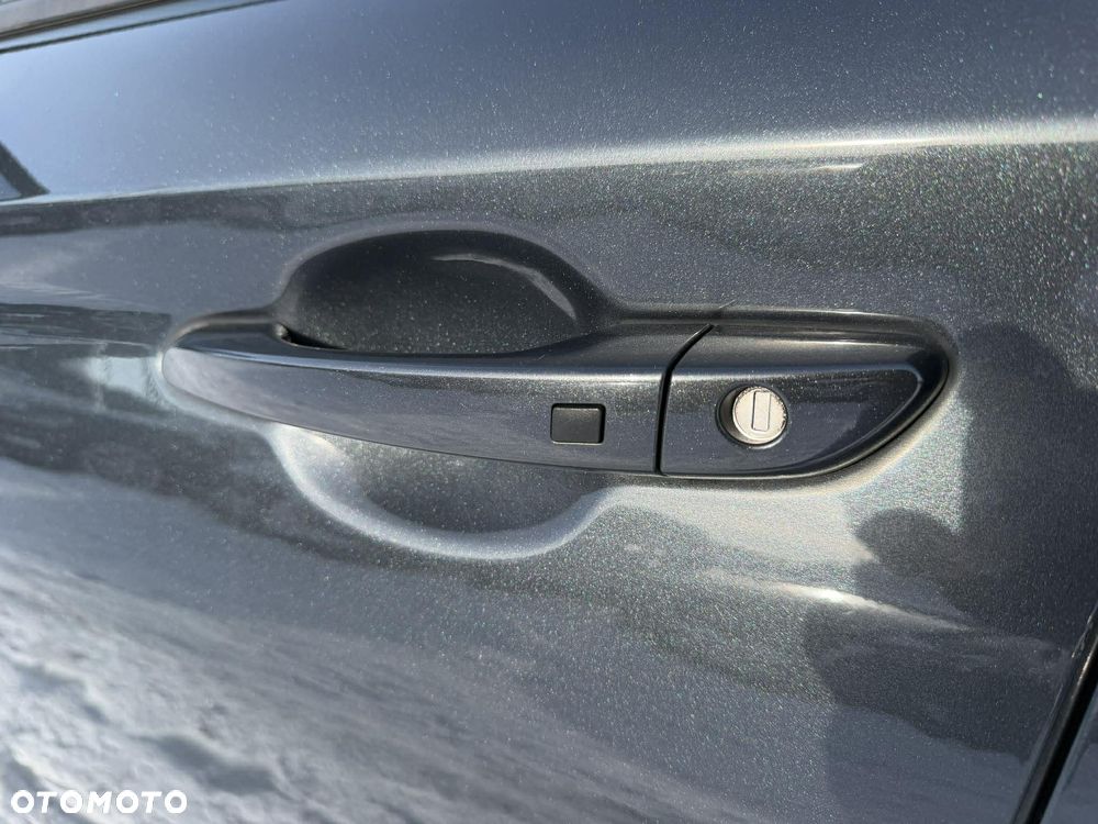 Hyundai Kona 1.6 T-GDI DCT 4WD Premium - 10