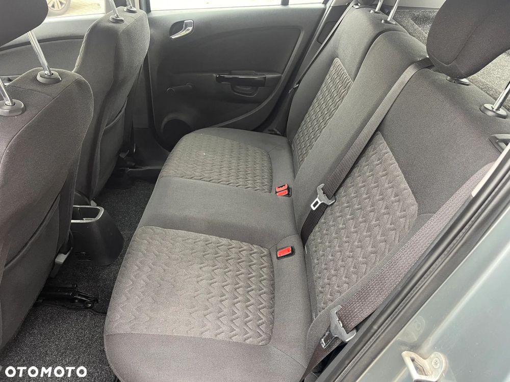 Opel Corsa 1.2 16V Cosmo - 16