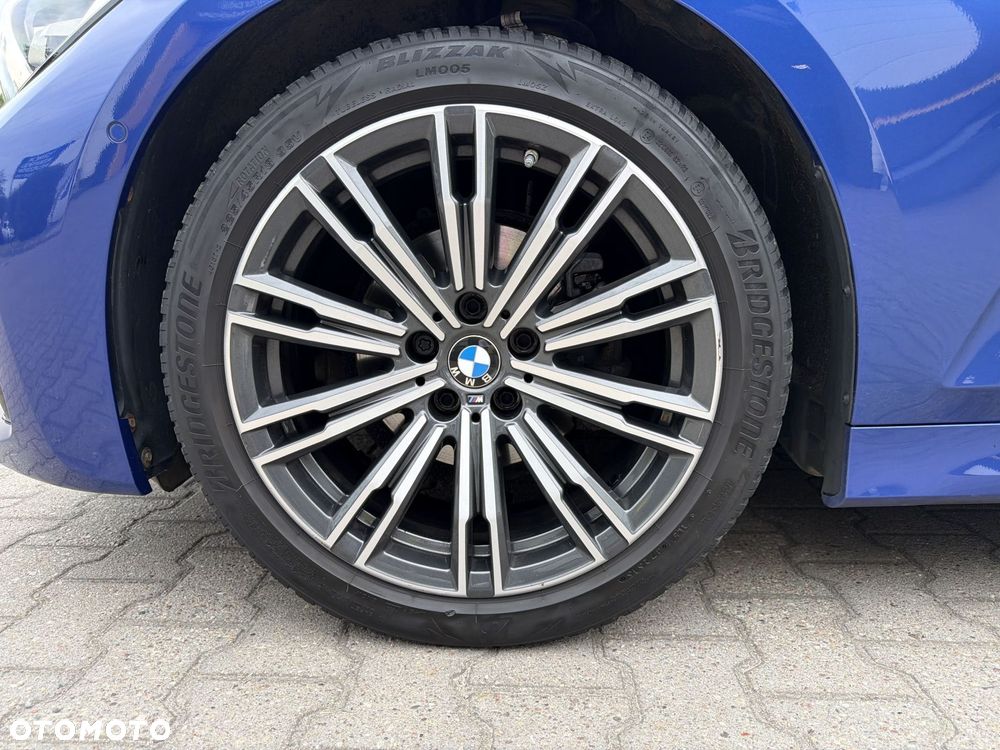 BMW Seria 3 318i - 19