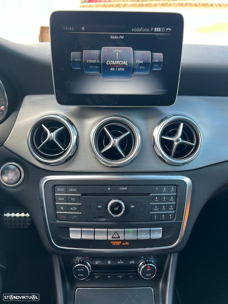 Mercedes-Benz GLA 220 d AMG Line 4-Matic - 3