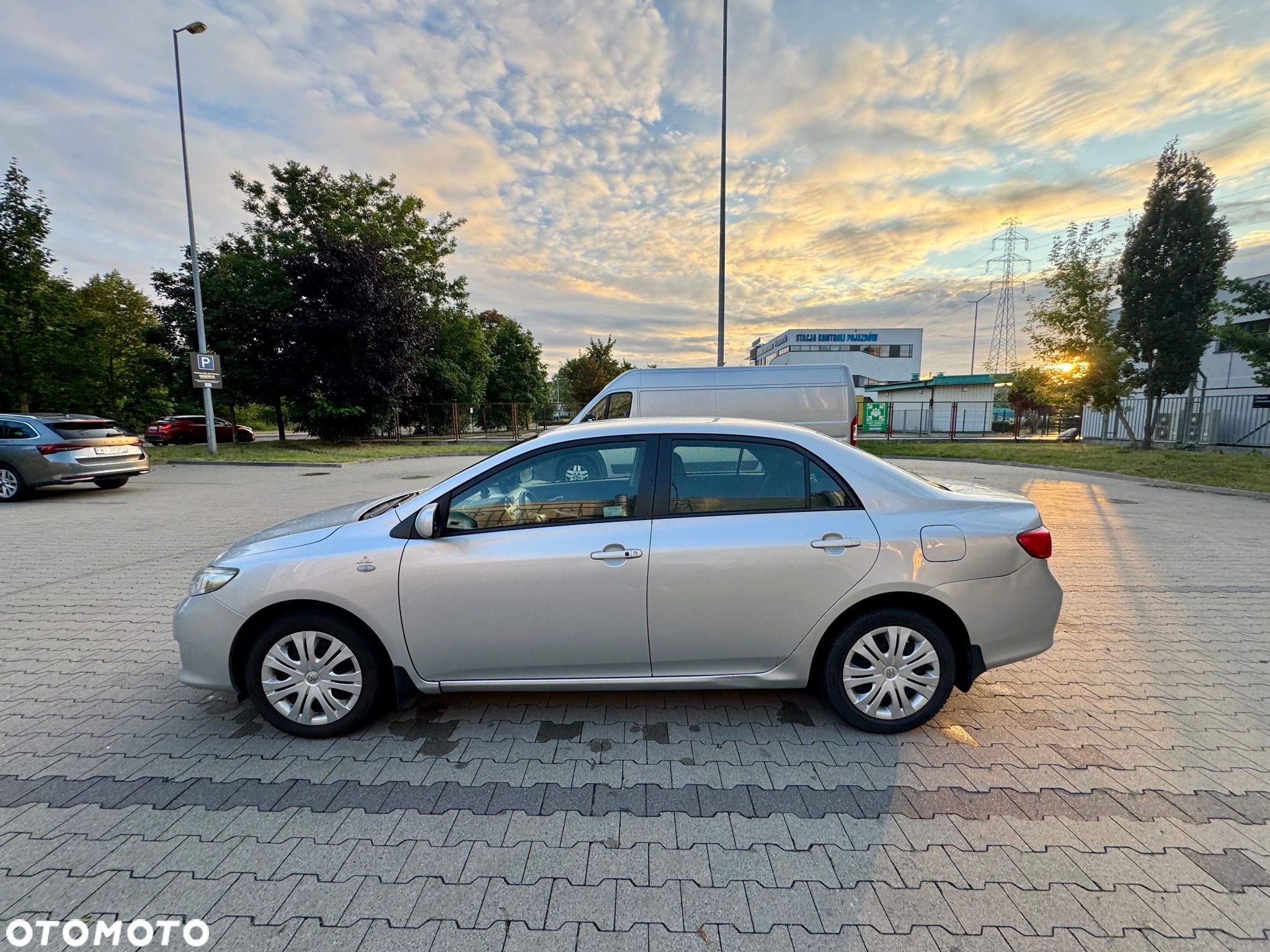 Toyota Corolla 1.6 VVT-i Sol MM - 1