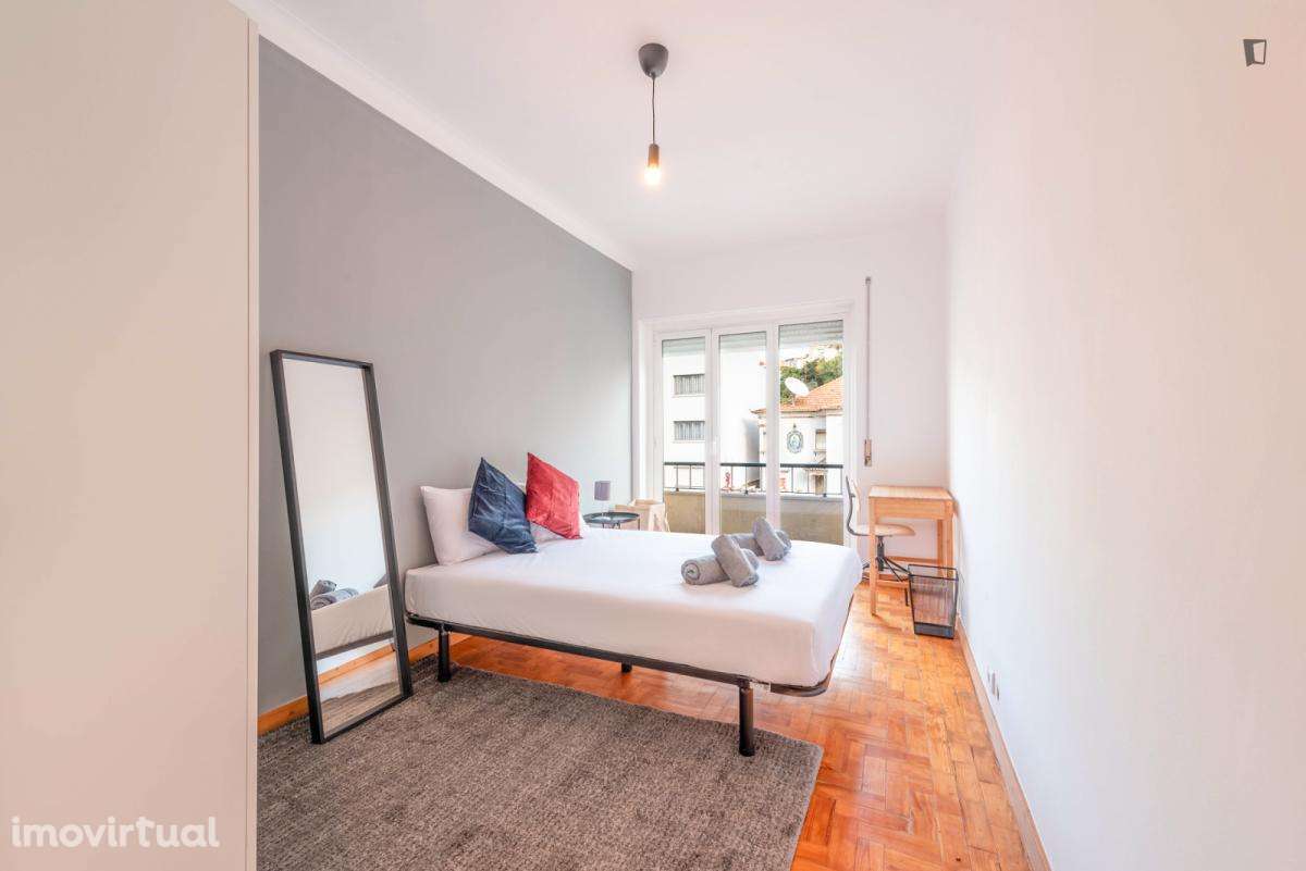 Quarto - localizado em Telheiras Lisbon - Grande imagem: 5/11