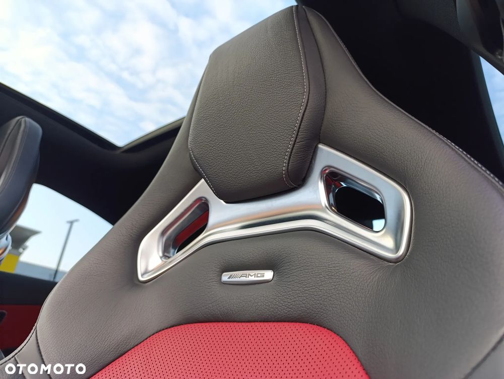 Mercedes-Benz CLA AMG 45 S 4-Matic+ 8G-DCT - 16