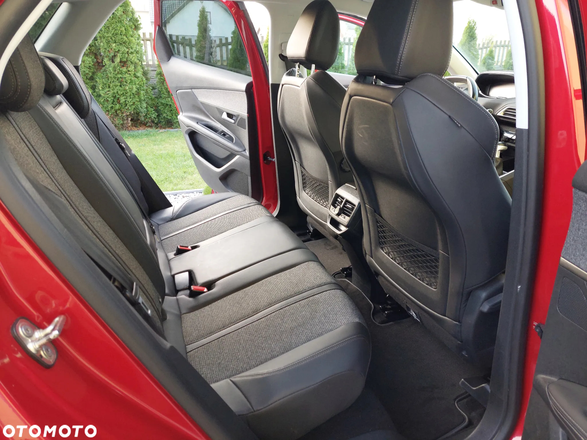 Peugeot 3008 PureTech 130 Stop & Start Allure - 17
