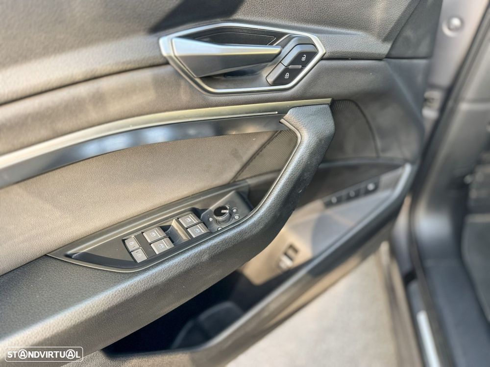 Audi e-tron 55 quattro Advanced - 25