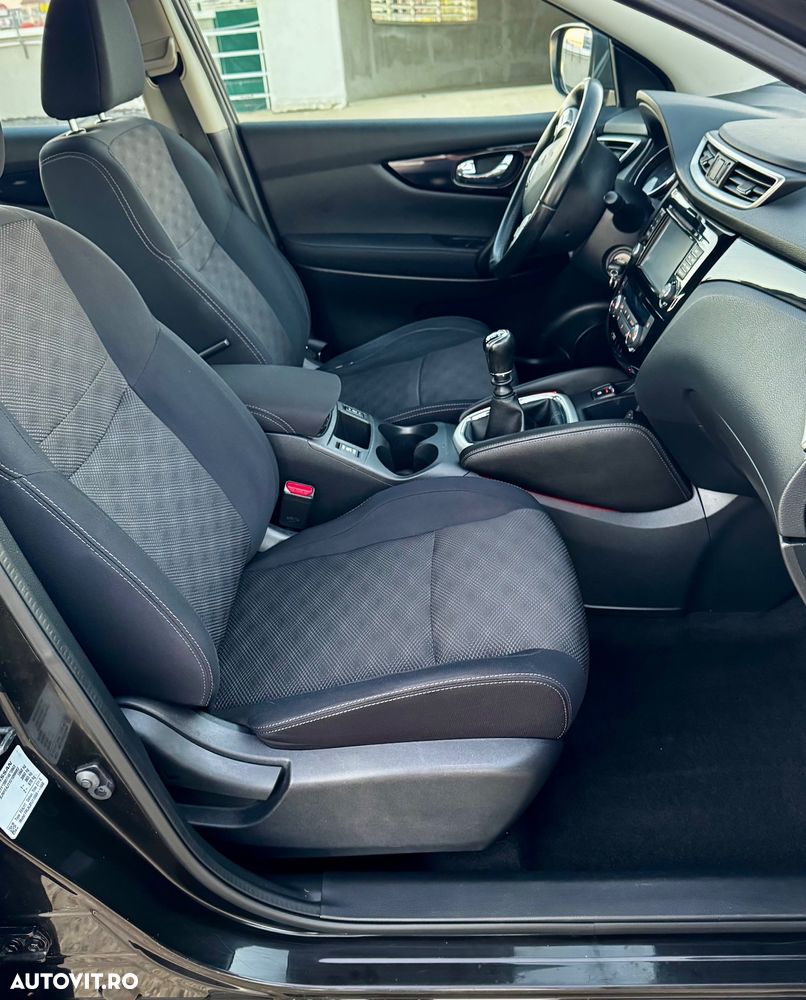 Nissan Qashqai - 10