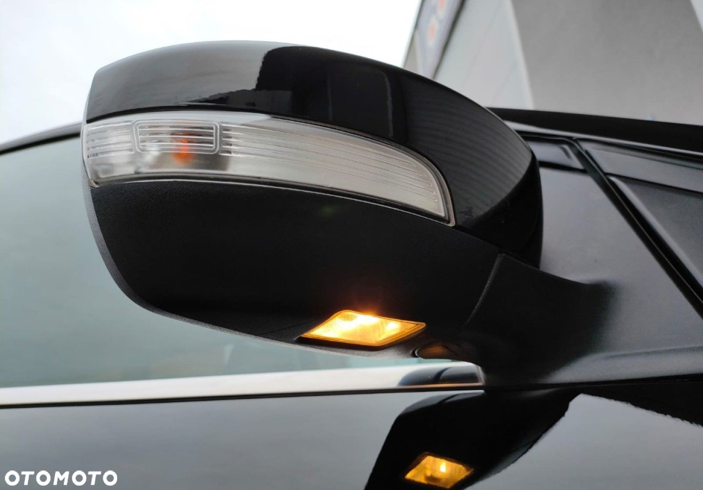 Ford Kuga - 36