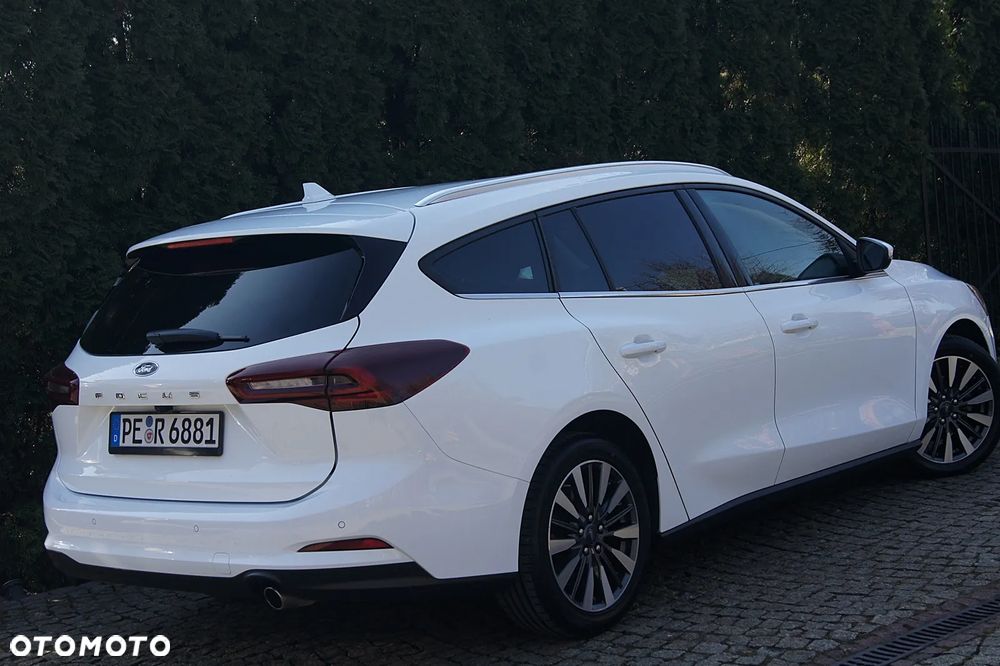 Ford Focus 1.5 EcoBlue STart-Stopp-System TITANIUM X - 4