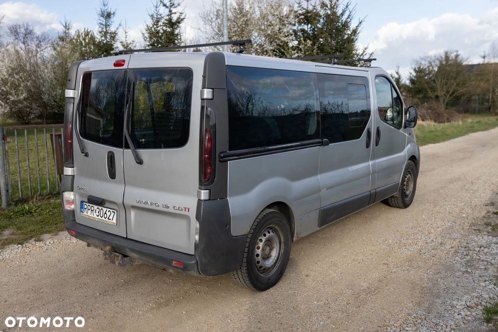 Opel Vivaro - 3