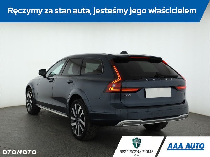 Volvo V90 Cross Country - 6