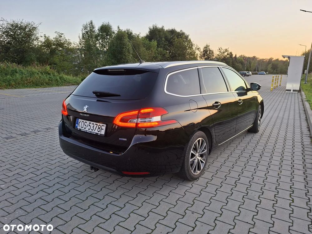 Peugeot 308 PureTech 130 GPF EAT8 Stop & Start Allure - 3