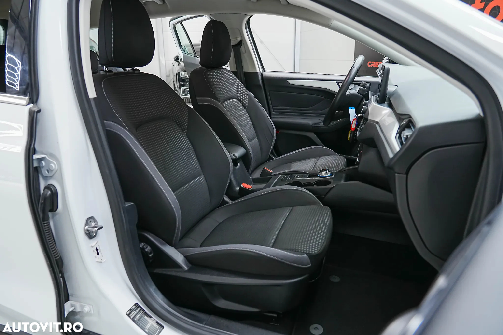 Ford Focus Turnier 1.5 EcoBlue Start-Stopp-System Aut. ACTIVE - 26