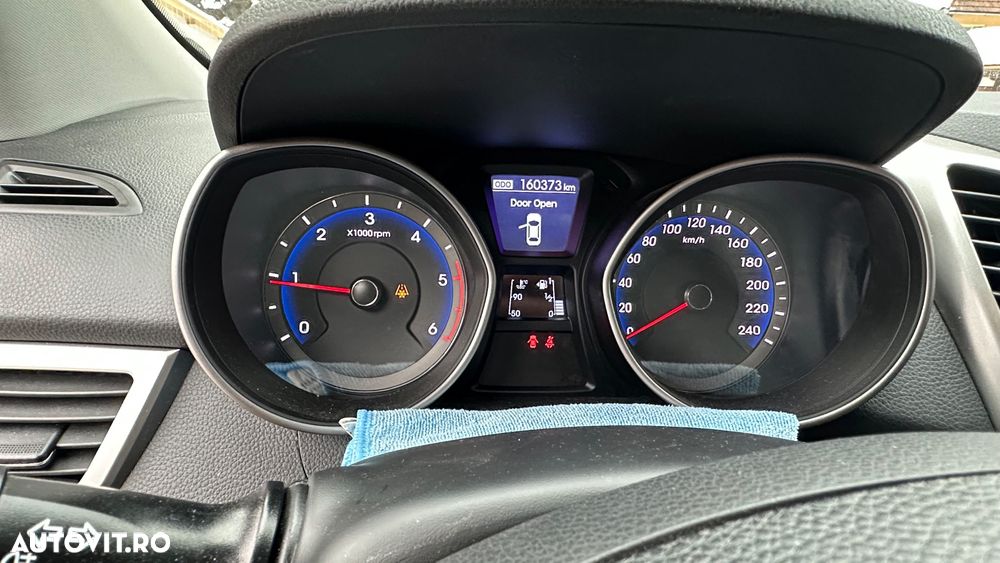 Hyundai i30 i30cw 1.6 CRDi Style - 17