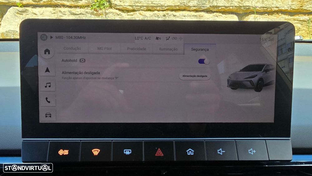 MG MG4 64 kWh Luxury - 30