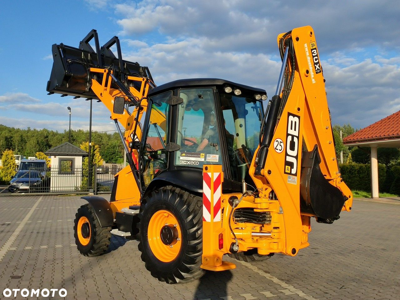 JCB 3CX - 6