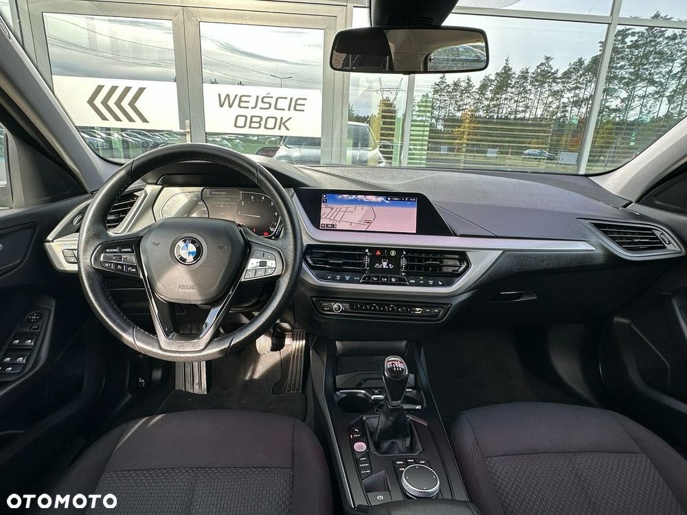 BMW Seria 1 118i Advantage - 9