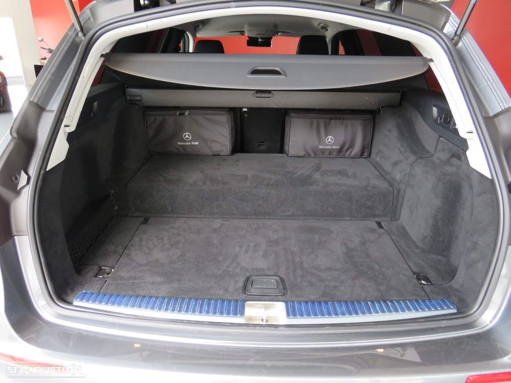 Mercedes-Benz E 300 de Avantgarde - 50