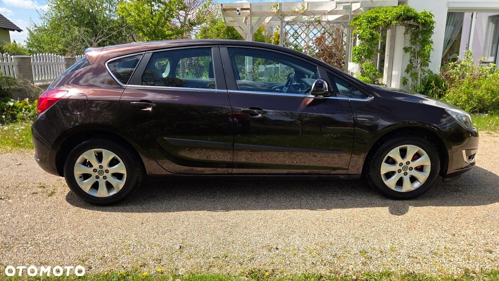 Opel Astra - 9