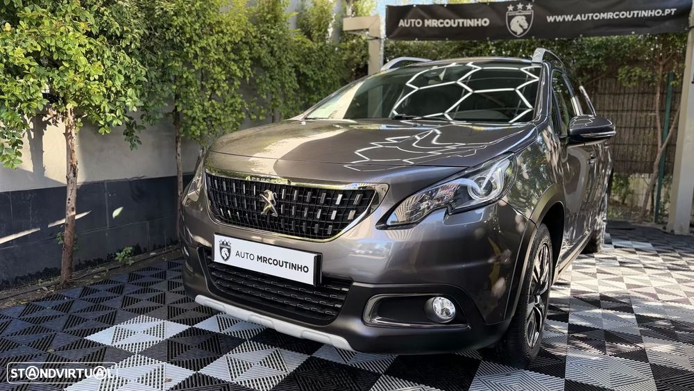 Peugeot 2008 BlueHDi 100 Allure - 2