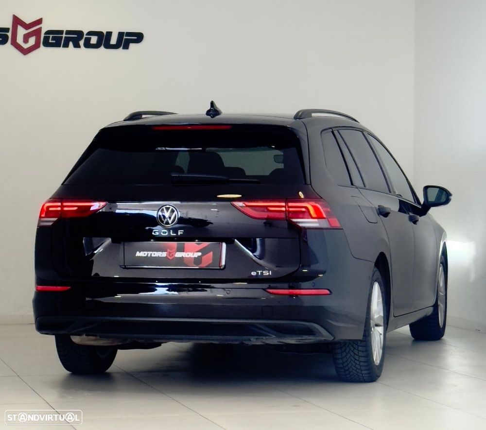 VW Golf Variant 1.5 eTSI Life DSG - 18