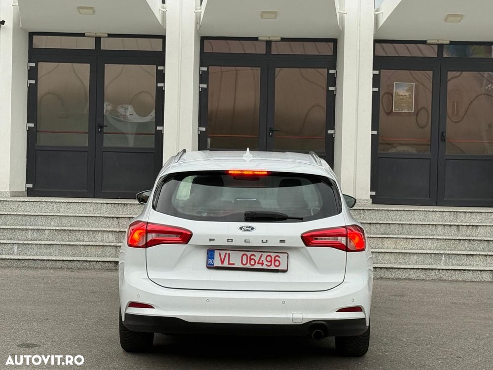 Ford Focus 1.5 EcoBlue Start-Stopp-System ACTIVE STYLE - 6