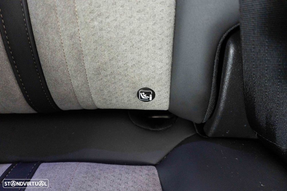 Peugeot 3008 1.6 Hybrid GT Pack e-EAT8 - 10