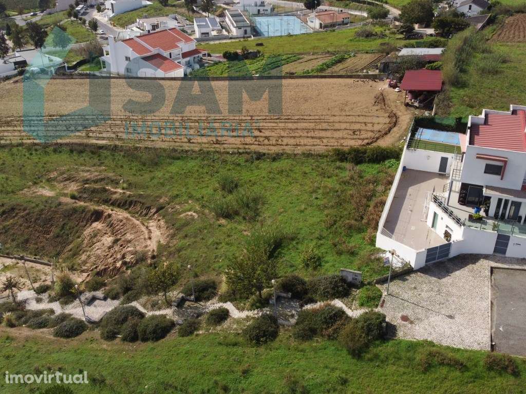 Lote Terreno - Grande imagem: 2/4