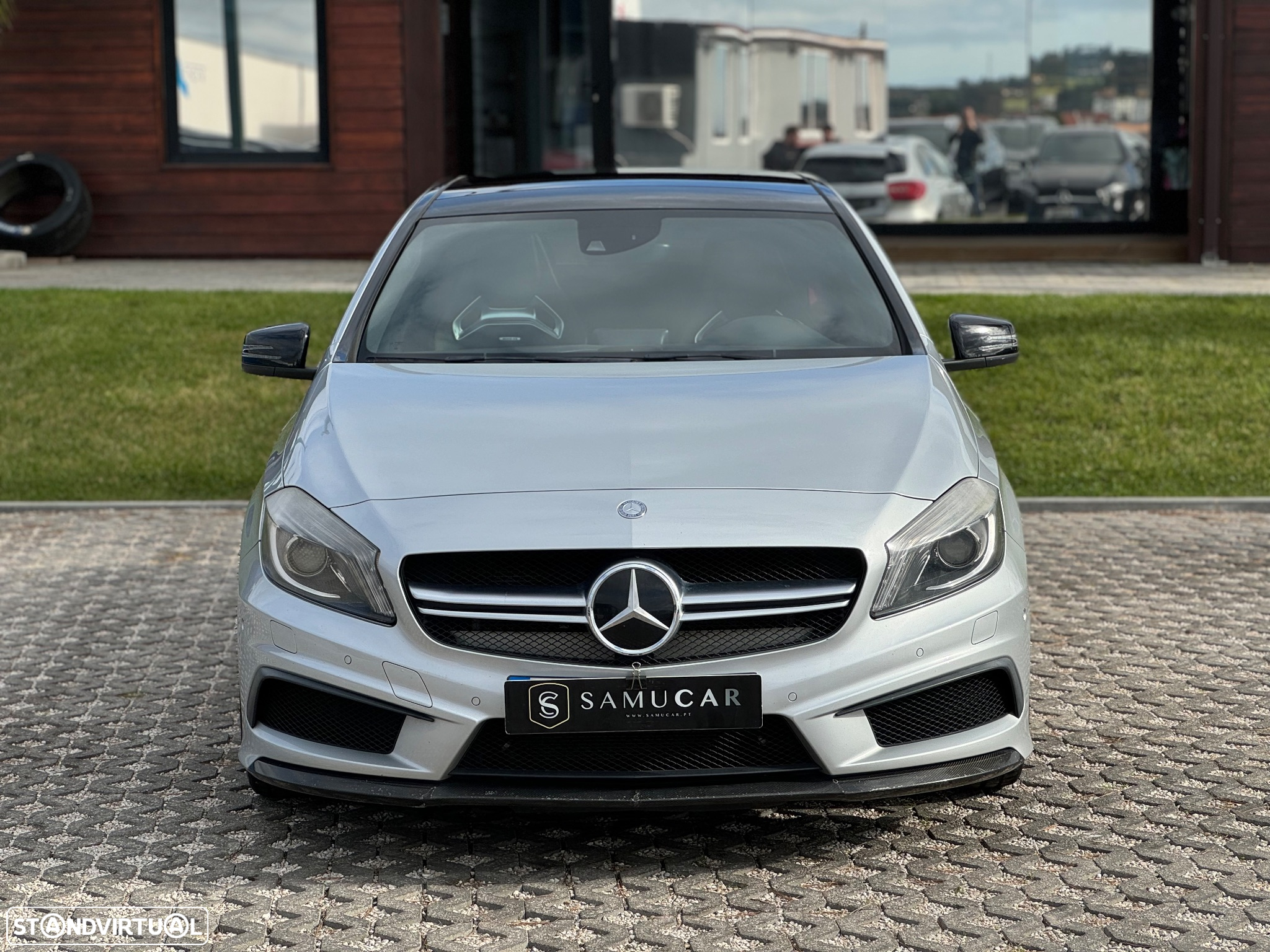 Mercedes-Benz A 45 AMG 4Matic Speedshift 7G-DCT Edition 1 - 3