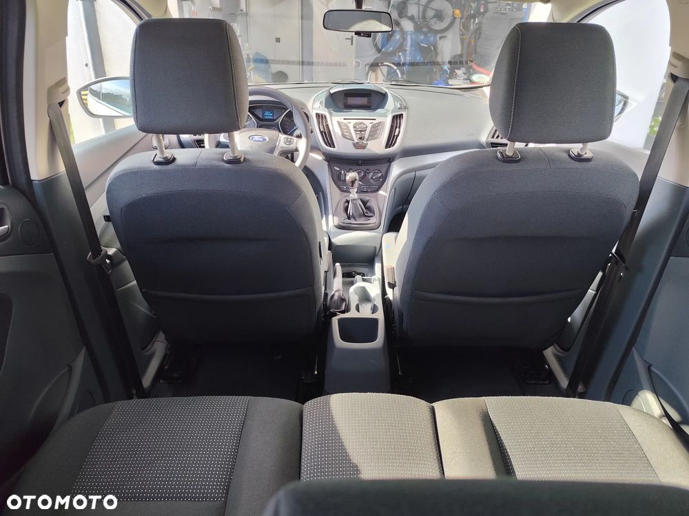 Ford C-MAX - 13