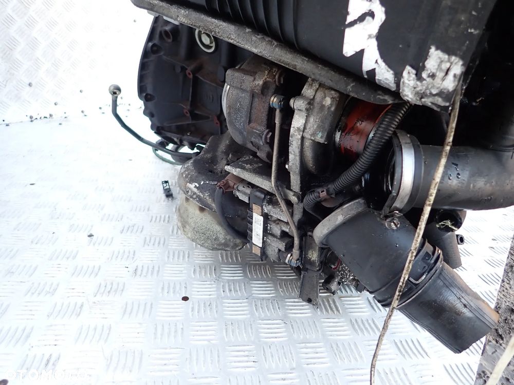 SILNIK 2,2 CDI A 646 966 - 9