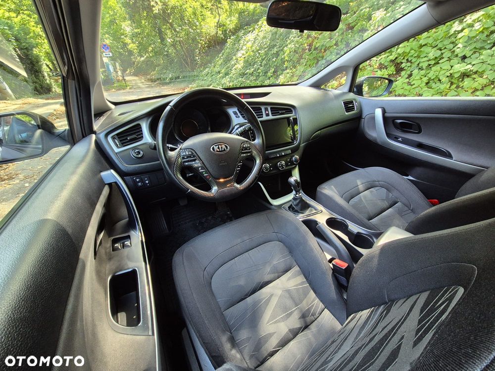 Kia Ceed 1.6 GDI M - 16